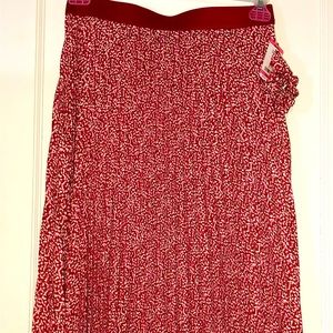 Vince Camuto skirt size small, pink/ivory color